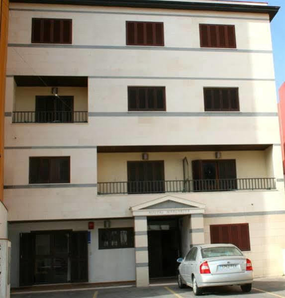 Hostal Margarita La Línea de la Concepción Eksteriør billede