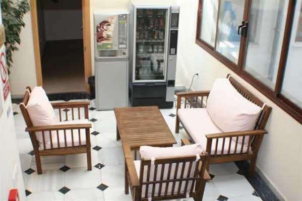 Hostal Margarita La Línea de la Concepción Eksteriør billede