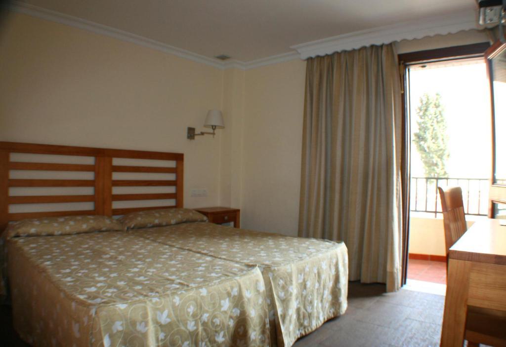 Hostal Margarita La Línea de la Concepción Eksteriør billede